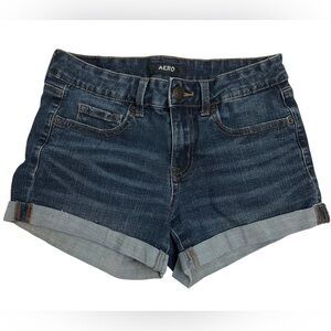 Aeropostale Jean Shorts Women's Size 6 Low Rise Midi Denim Cuffed Dark Wash